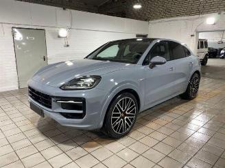 Porsche Cayenne S E-Hybrid Coupe CHRONO/PANO/HUD/AHK/360 picture 3