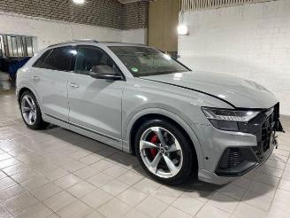 Schadeauto Audi SQ8 Competition Plus HUD/StandHzg/Pano/B&O/AHK 2023/10
