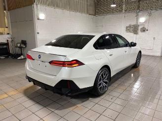 škoda osobní automobily BMW i5 M60 xDrive HUD/360/H&K/NAVI 2025/7