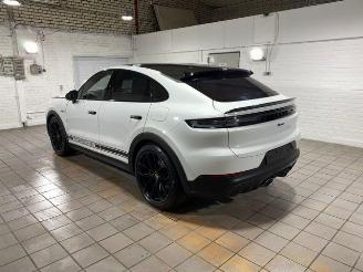  Porsche Cayenne Coupe Turbo E-Hybrid mit GT-Paket 2024/12