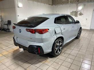 Voiture accidenté BMW iX2 xDrive30 M Sport KAM/NAVI/H&K 2024/3
