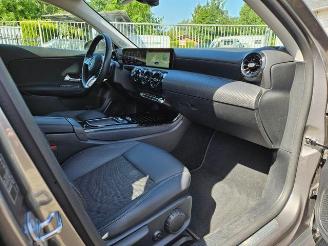 Mercedes A-klasse d KAM/NAVI picture 16