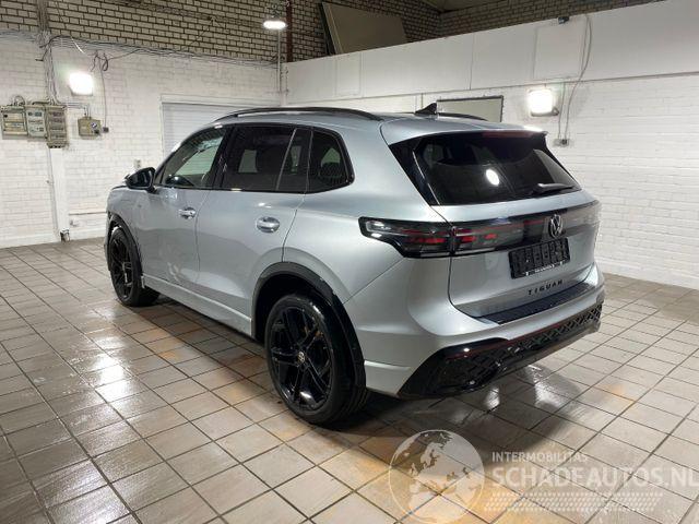 Volkswagen Tiguan 1.5 TSI e-Hybrid R-Line PANO/HUD/AHK/KAM