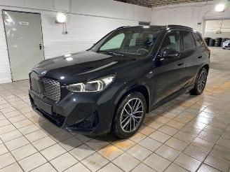 BMW iX1 eDrive20 M Sport KAM/NAVI picture 3