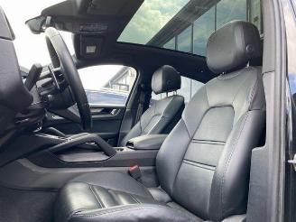 Porsche Cayenne E-Hybrid Coupe CHRONO/PANO/360/BOSE picture 15