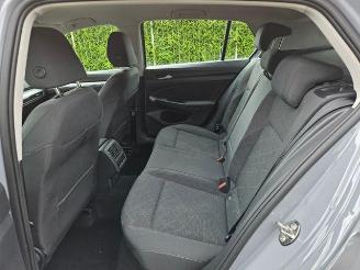 Volkswagen Golf 1.0 BlueMotion STANDHEIZUNG/NAVI picture 15