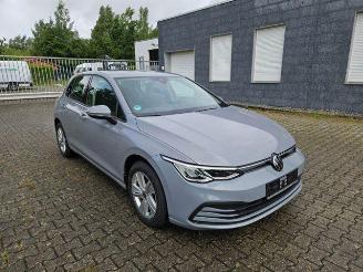 Volkswagen Golf 1.0 BlueMotion STANDHEIZUNG/NAVI picture 4