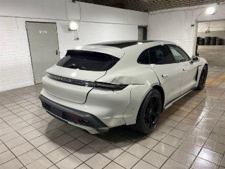 Porsche Taycan Sport Turismo KERAMIK/CHRONO/PANO/360/ picture 4