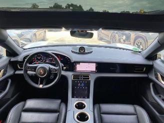 Porsche Taycan Sport Turismo KERAMIK/CHRONO/PANO/360/ picture 15