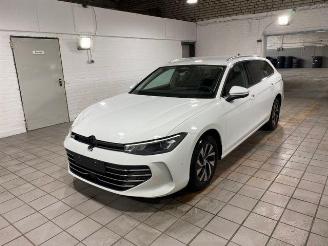 Volkswagen Passat Variant 2.0 TDI DSG Business HUD/AHK/360 picture 4