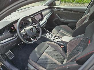 Skoda Octavia RS Combi 2.0 TDI HUD/STANDHZG/KAM/NAVI picture 14
