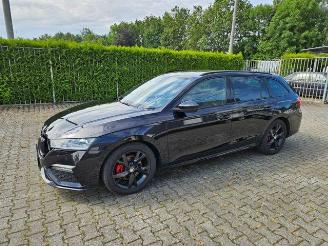 Skoda Octavia RS Combi 2.0 TDI HUD/STANDHZG/KAM/NAVI picture 4