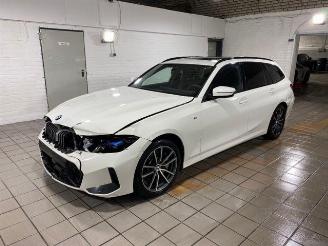 BMW 3-serie 0d xDrive Touring M Sport PANO/HUD/AHK/60 picture 7