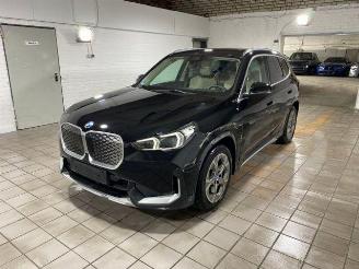 BMW iX1 xDrive30 X Line PANO/HUD/AHK/360/H&K/NAVI picture 6