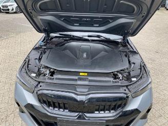 BMW i5 xDrive40 M Sport Pro PANO/HUD/AHK/360/NAVI picture 13