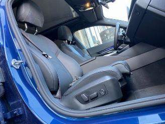 BMW i5 xDrive40 Touring M Sport Pro PANO/HUD/360/B&W picture 21