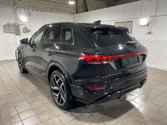 Vaurioauto  passenger cars Audi SQ6 e-tron HUD/360/AHK/B&O/NAVI 2024/9