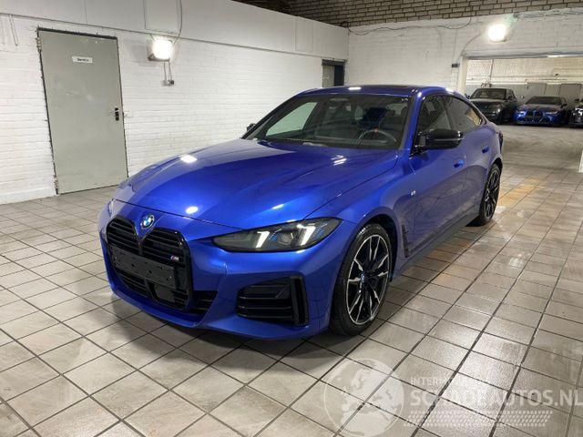 BMW M4 40i xDrive Gran Coupe PANO/HUD/AHK/360/H&K