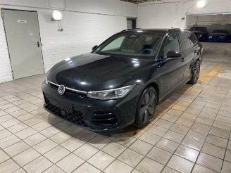 Volkswagen Passat Variant 1.5 TSI e-Hybrid R-Line HUD/360 picture 9