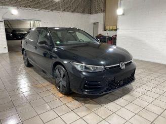 Avarii autoturisme Volkswagen Passat Variant 1.5 TSI e-Hybrid R-Line HUD/360 2025/10