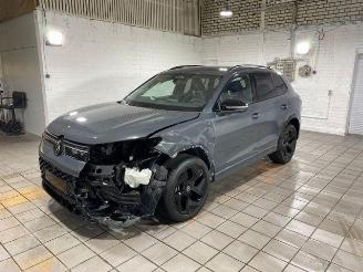 Volkswagen Tiguan 2.0 TDI DSG 4Motion R-Line AHK/360/NAVI picture 8