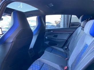 Volkswagen Golf R 4Motion Black Edition PANO/360/H&K/NAVI picture 15