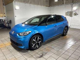 Volkswagen ID.3 Pro picture 2