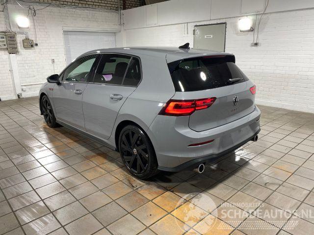 Volkswagen Golf GTI DSG
