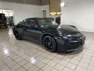 Porsche 911 Targa 4 GTS T-Hybrid PCCB/LIFT/NACHTSICHT picture 8