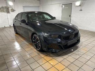 BMW i5 xDrive40 M Sport Pro PANO/HUD/AHK/360/B&W picture 4