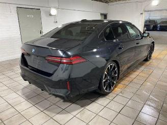 Unfallwagen BMW i5 xDrive40 M Sport Pro PANO/HUD/AHK/360/B&W 2024/4