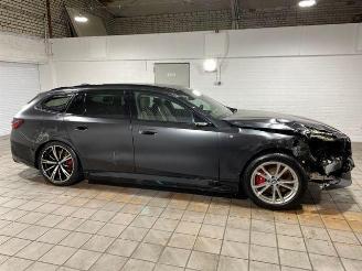 BMW i5 eDrive40 Touring M Sport Pro PANO/HUD/360/H&K picture 8