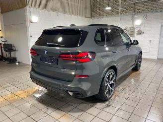 Voiture accidenté BMW X5 xDrive40d M Sport Pro PANO/HUD/AHK/360/H&K 2024/7