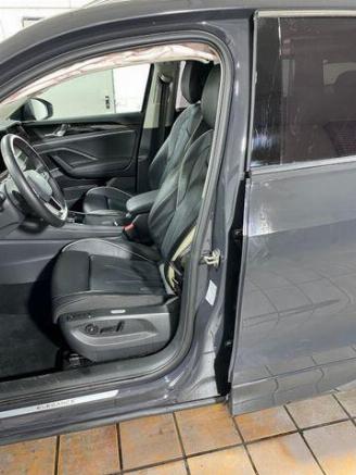 Volkswagen Tayron 1.5 TSI e-Hybrid Elegance PANO/AHK/KAM picture 14
