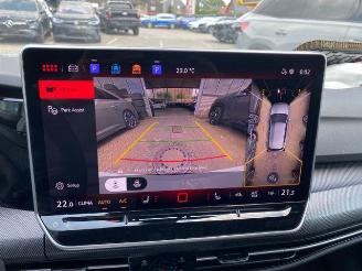 Volkswagen Golf GTI Clubsport PANO/HUD/360/H&K/NAVI picture 21