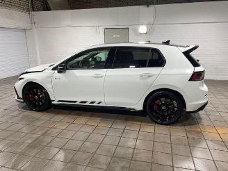 Volkswagen Golf GTI Clubsport PANO/HUD/360/H&K/NAVI picture 8