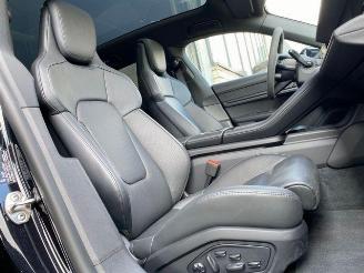 Porsche Taycan 4S Sport Turismo Black Edition picture 18