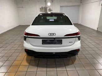 Audi A6 Limousine e-Hybrid quattro 270 kW S line picture 11