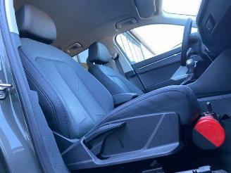 Audi Q3 35 TDI S line KAM/NAVI picture 18