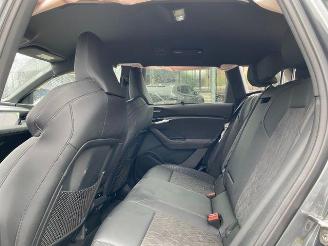 Audi Q6 e-tron quattro S line 100 kWh/HUD/AHK/360/B&O picture 16