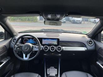 Mercedes EQB 300 4Matic KAM/NAVI picture 14