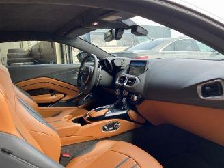 Aston Martin Vantage V8 Coupe 360/NAVI picture 16