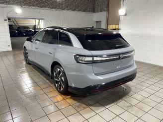 Coche accidentado Volkswagen ID.7 Tourer Pro 82 kWh PANO/HUD/AHK/360/H&K/NAVI 2024/12