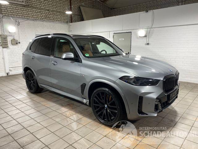 BMW X5 xDrive40d M Sport Pro PANO/HUD/360/AHK/H&K