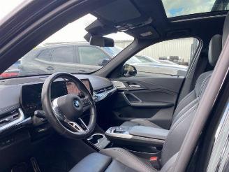 BMW X1 xDrive 23 i M Sport PANO/HUD/AHK/360/H&K/NAVI picture 15