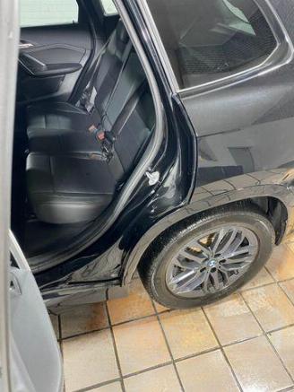 BMW X1 xDrive 23 i M Sport PANO/HUD/AHK/360/H&K/NAVI picture 12