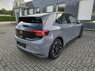 Volkswagen ID.3 Pro picture 11