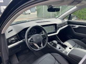 Volkswagen Touareg 3.0 TDI 4Motion PANO/HUD/KAM/NAVI picture 17