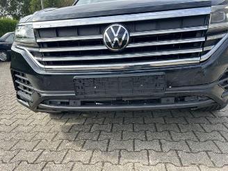 Volkswagen Touareg 3.0 TDI 4Motion PANO/HUD/KAM/NAVI picture 14