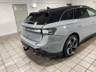 Volkswagen ID.7 Tourer GTX 4Motion PANO/HUD/AHK/360/H&K picture 11
